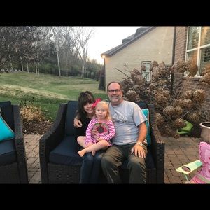 Meet your Posher, Paula